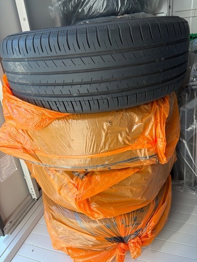 (受け渡し予定者決定済み)夏タイヤホイールセット215/55r17
