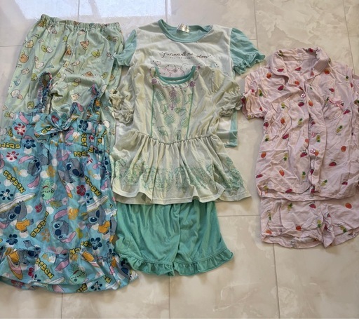 女の子用子供服、パジャマまとめ売りサイズ120〜150サイズ