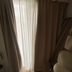 【帰国】遮光カーテン＋シアーカーテン4枚セット（フック付き・美品）の画像
