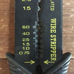 ★電工ペンチ★裸端子用★圧着・剥離・切断★マルチツール★中古★完動品★の画像