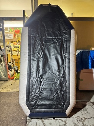 【未使用・船外機対応】2人乗り インフレータブルボート ゴムボート 226cm×112cm アンカー・ポンプ・オール完備 フィッシング