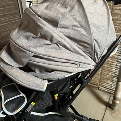Pigeon ベビーカーの画像