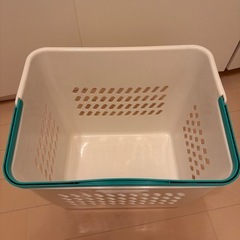 白　ランドリーバスケット　　　　の画像