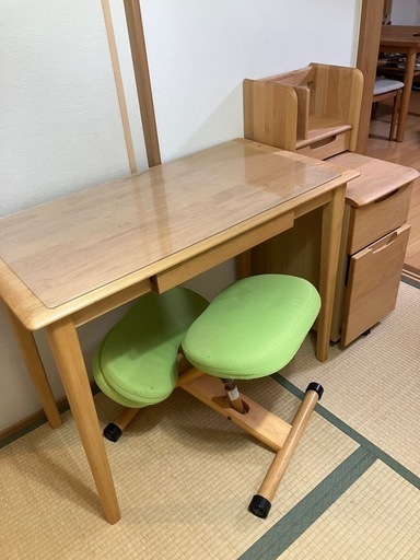 学習机  ・ 勉強机