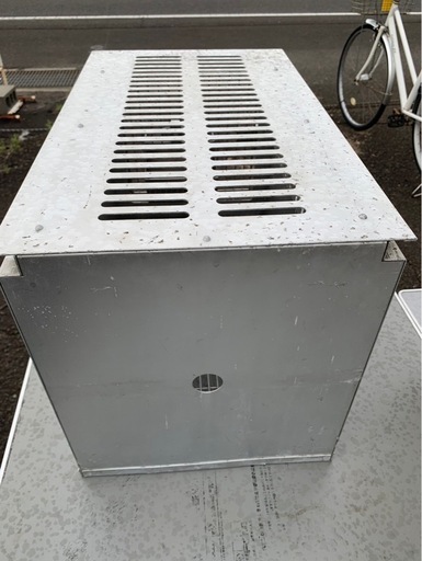 アルミ製ウサギ・小動物用ケージ