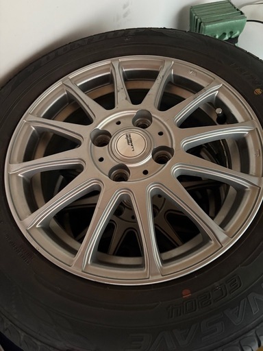 まだまだ溝あり！ノーマルタイヤホイールセット 175 70R14