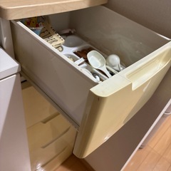 収納ボックスの画像