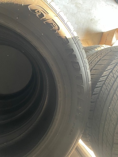 265/55R20新品タイヤのみ4本セット
