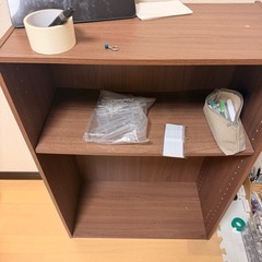 【3月28日夜まで】本棚とスツール　各３点の画像