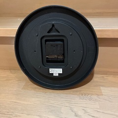 電波時計(単三電池一個付き)掛け時計の画像
