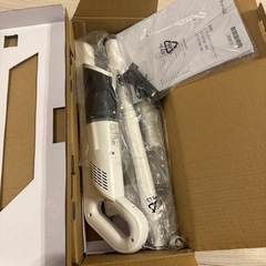 【新品】ニトリ コードレススティッククリーナー　掃除機の画像