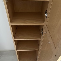 前開き本棚の画像