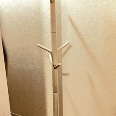 【分解可】木製ポールハンガー（ホワイト）コート掛けの画像