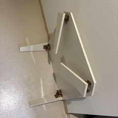 折りたたみ机の画像