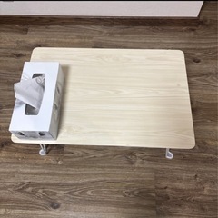 折りたたみ式　テーブルの画像