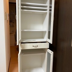 収納家具の画像