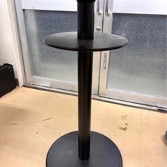 円卓テーブル　セット割りあり　13卓ありますの画像