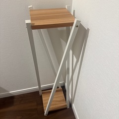 【無料】サイドテーブル　小物置きの画像