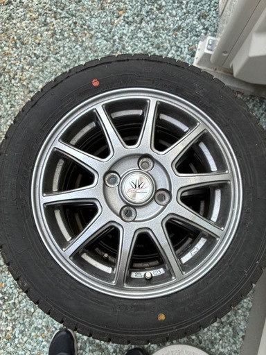 【値下げ】スタッドレスタイヤ155/65R14