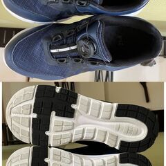 紺色の軽量スニーカー。ダイヤルを回すことで手間なく締めたり緩めたりできるシューズです。の画像