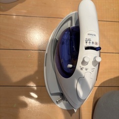 東芝アイロン　アイロン台の画像