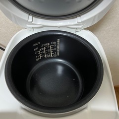 炊飯器の画像