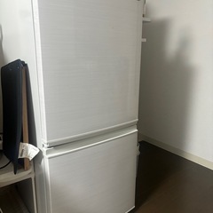 SHARP 冷蔵庫　137Lの画像