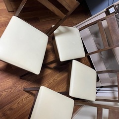 6人掛けテーブル、椅子４脚セットの画像