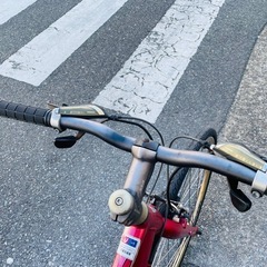 『ＳＡＬＥ　３０％』　ＴＲＥＫ　クロスバイク　７００ｘ２８ｃ　3x8変速　フレーム　アルミ　赤　配達可能の画像