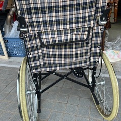 折りたたみ車椅子かなり綺麗の画像