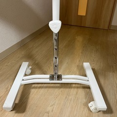 キャスター付き　高さ調節可能　コンパクトデスク　ＫＯＦ１８－２８７５の画像