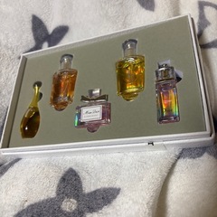 Dior ミニ香水 香水  5点セットの画像