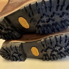 レトロ　ビブラム　靴の画像