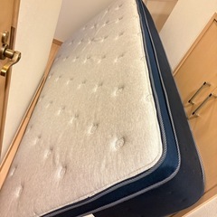 美品配達可能　ニトリ　シングルベッド　マットレス付き　 
の画像