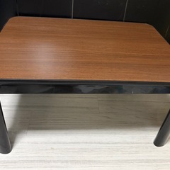 【取引終了】デスク リバーシブル こたつ付きの画像