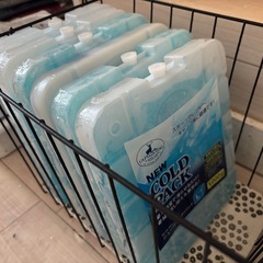 保冷剤まとめ売り！現場やキャンプのお供にどうぞ！の画像