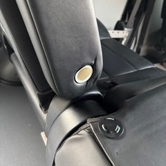 ハイエース　キャプテンシートとサードシート化kit の画像