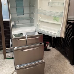 TOSHIBA 冷蔵庫の画像