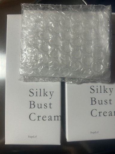 Silky Bust Cream 2個セット（カッサ付）