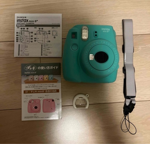 [未使用] チェキ本体instax mini 8+