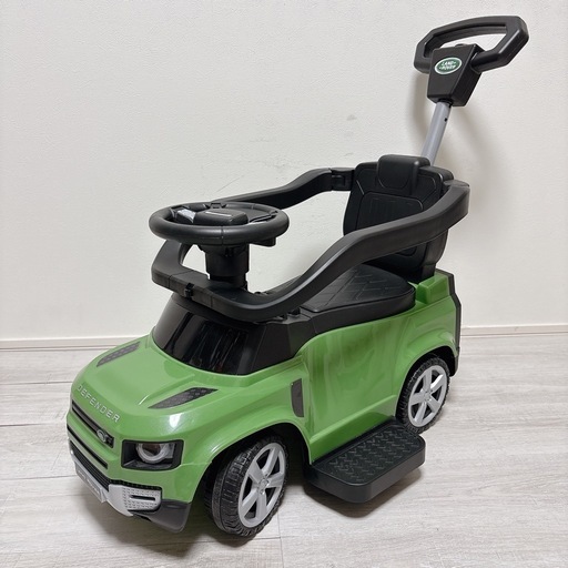 ランドローバー　ディフェンダー　乗用玩具　足蹴り車
