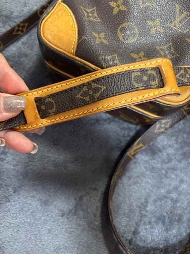LOUIS VUITTON アマゾン ショルダーバッグ サコッシュ モノグラムお値下げ中