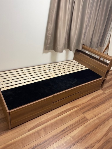 【美品】シングルベッド（現地引き渡し）