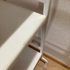 IKEAキッチンワゴンキャスター付きの画像