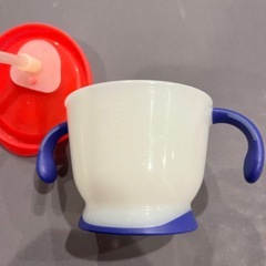 リッチェル　ストロー飲み　練習マグ　コップの画像
