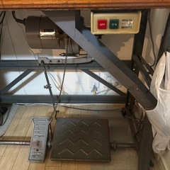 ペガサスロックミシン　　工業用　ミシン
の画像