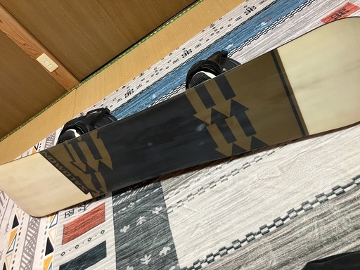 スノーボード　一式（板のカバーとブーツ新品）
