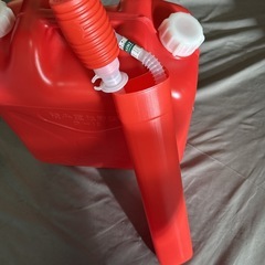 【手動ポンプ・収納ケース付】18L 灯油缶（ポリタンク）赤色 大澤ワックス製の画像