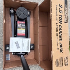 2.5Tonガレージジャッキの画像