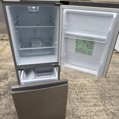 2021年製★AQUA 2ドア冷蔵庫 126L 中古 単身冷蔵庫 シルバーAQR-13K の画像